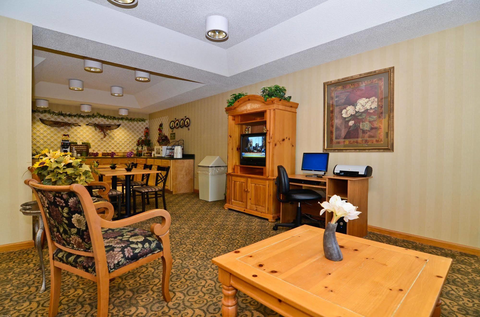 Best Western Hawkinsville Inn & Suites Dalaman gambar