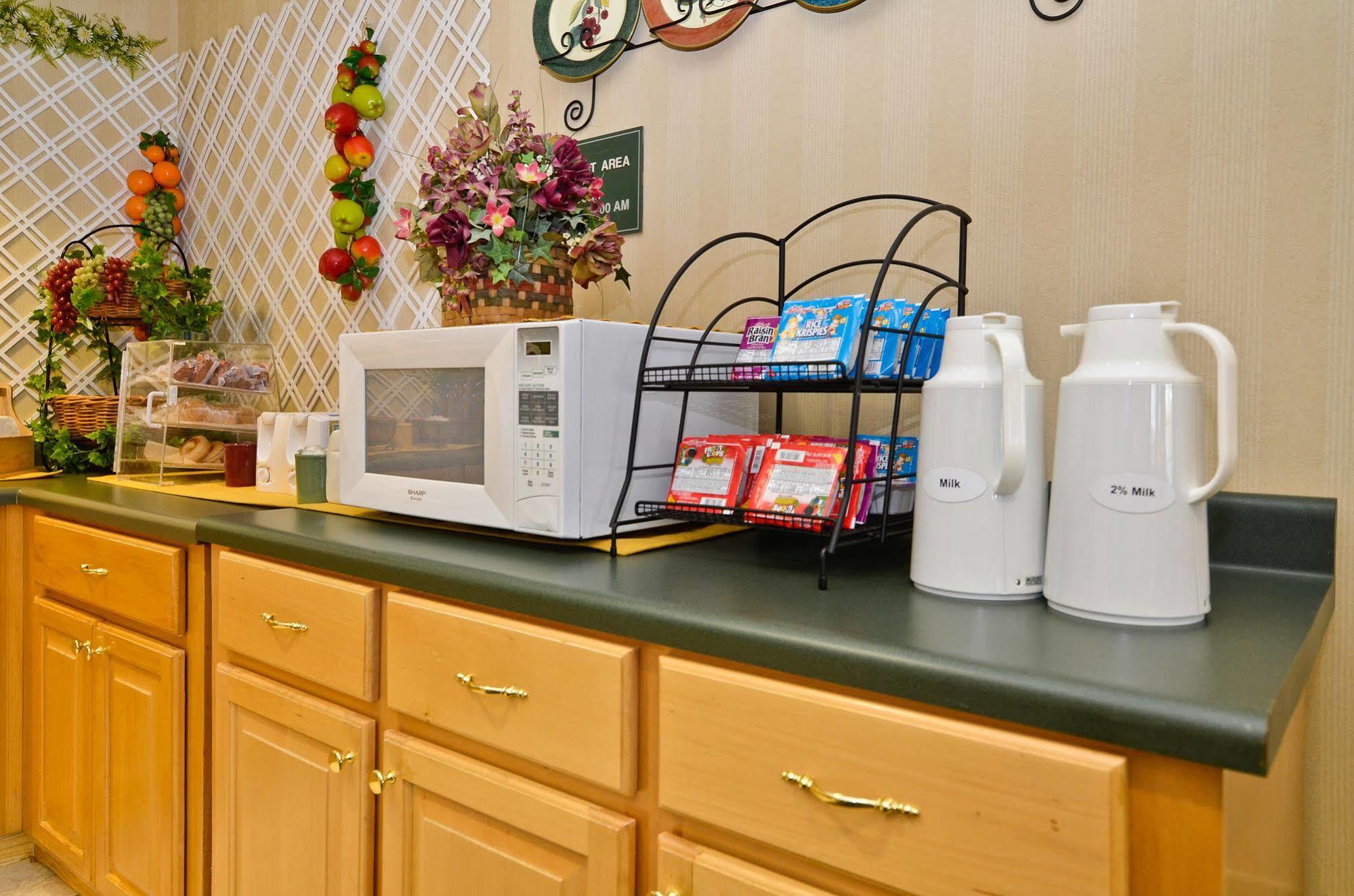 Best Western Hawkinsville Inn & Suites Restoran gambar